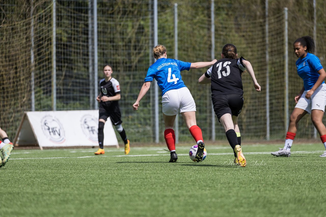 Bild 325 - wBJ SH-Pokalfinale  Holstein-Kiel - SV Viktoria : Ergebnis: 1:0